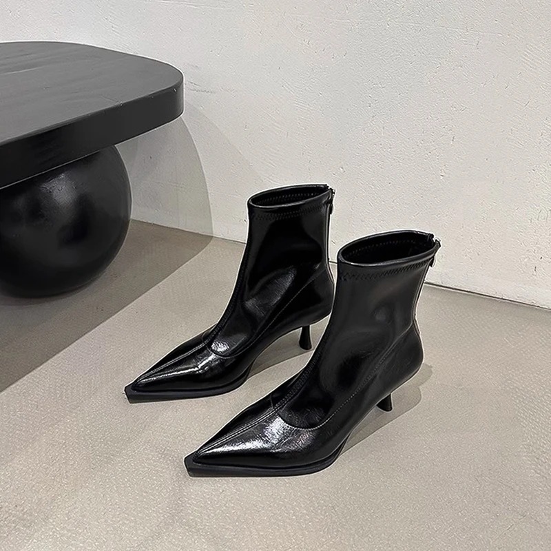 Новинка осени 2025 года, тонки – обзор и цена Street Fashion Rome 2025